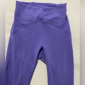 Lululemon charged indigo instill high rise tight 25” size 2